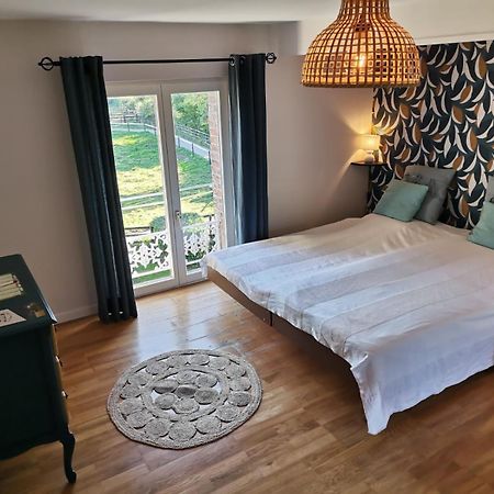 Manoir Du Taillis Bed and Breakfast Heugon Eksteriør billede