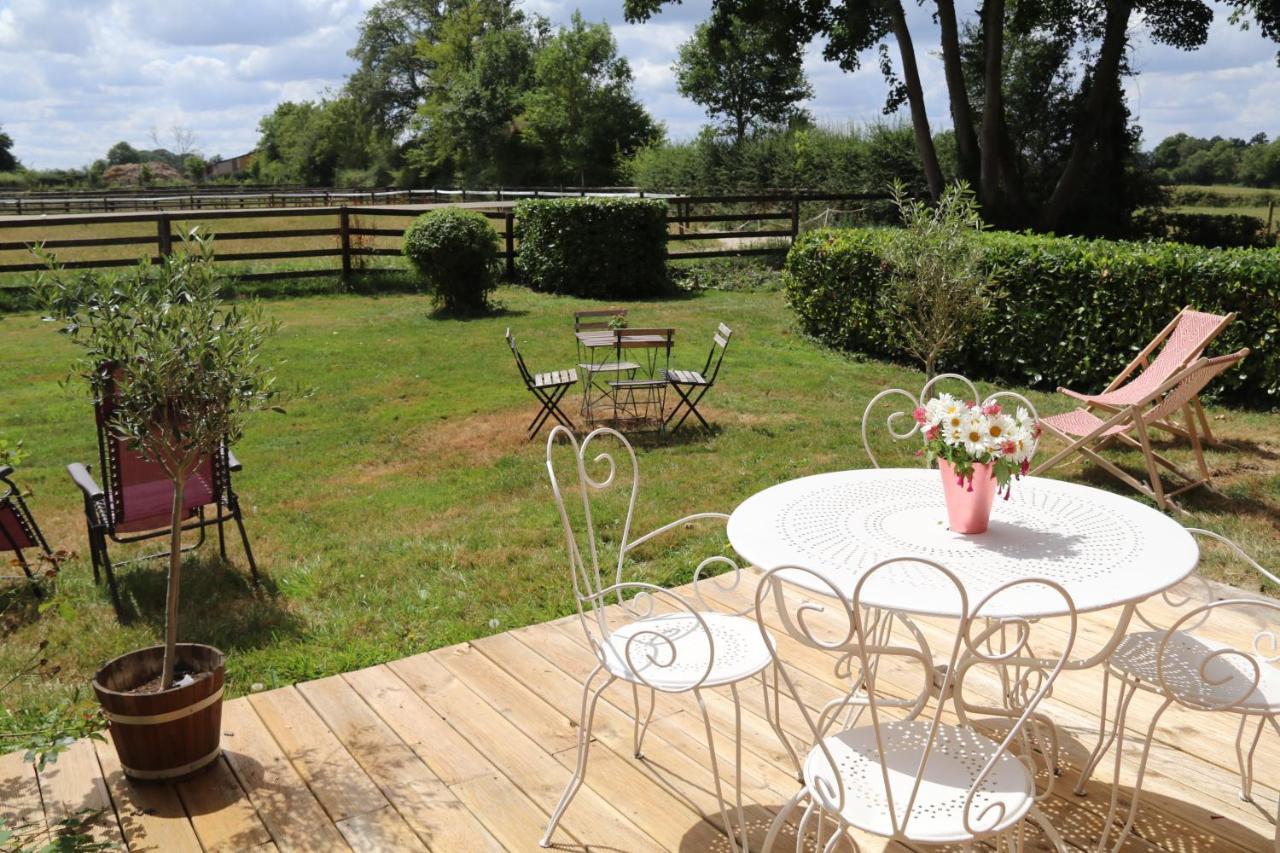 Manoir Du Taillis Bed and Breakfast Heugon Eksteriør billede